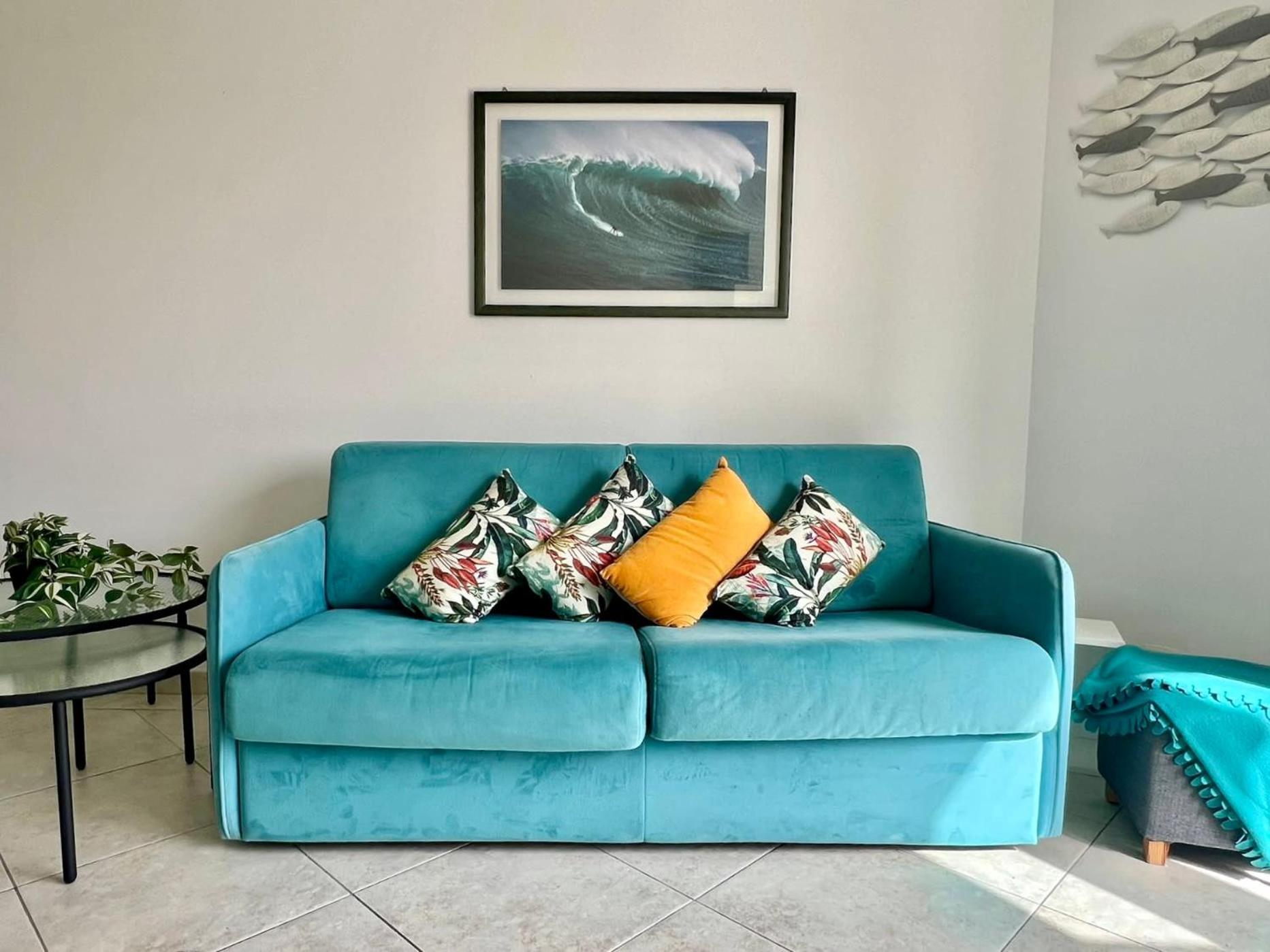 Risso - One Bedroom With Pool, Newly Renovated In Spring 2024 Nisa Exterior foto