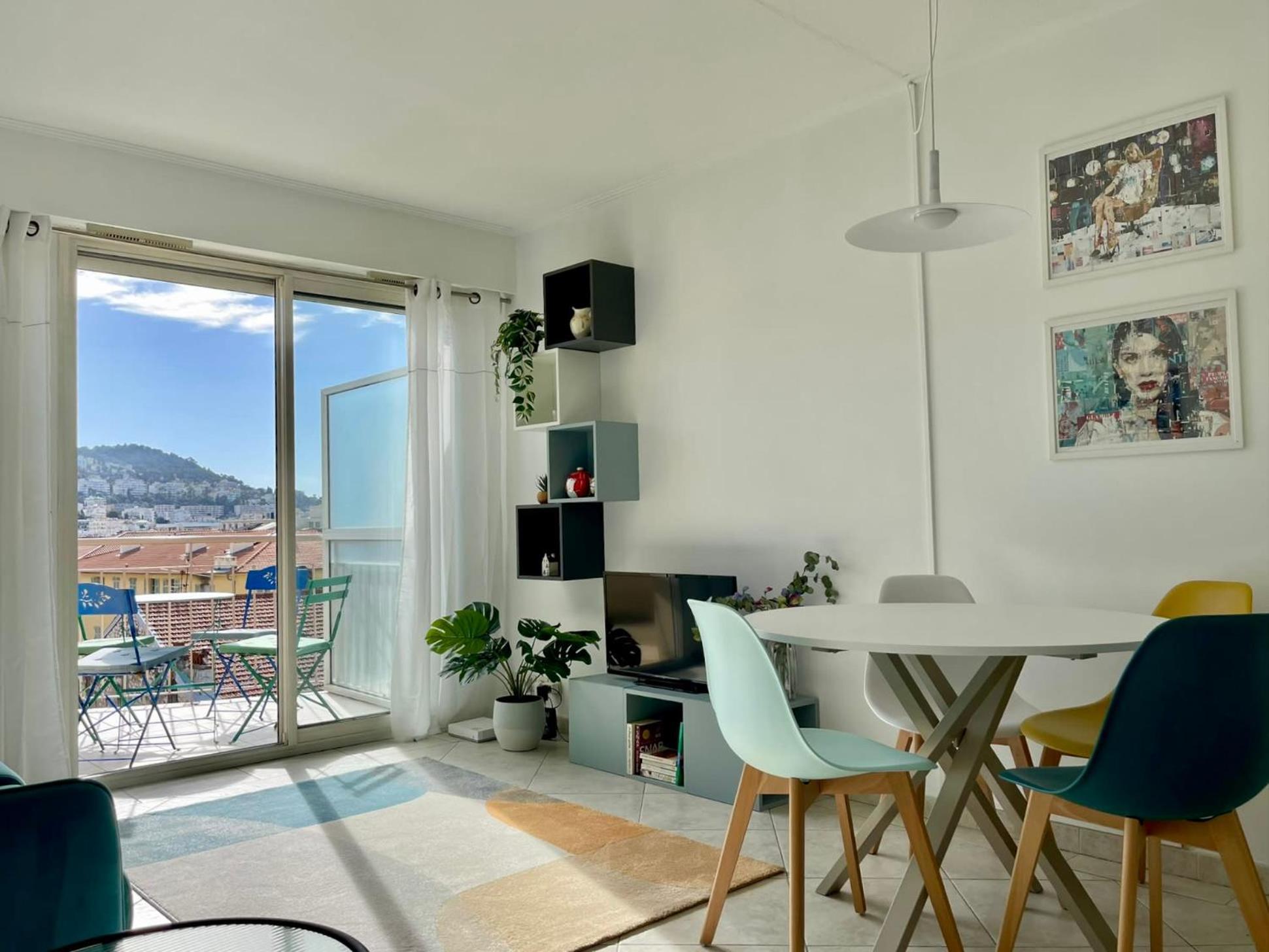 Risso - One Bedroom With Pool, Newly Renovated In Spring 2024 Nisa Exterior foto