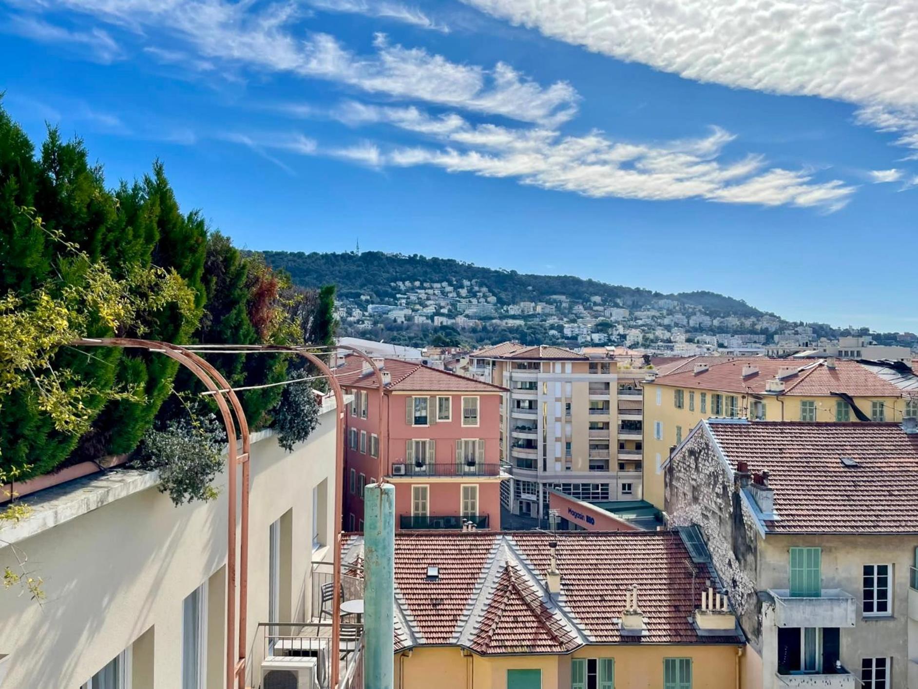 Risso - One Bedroom With Pool, Newly Renovated In Spring 2024 Nisa Exterior foto